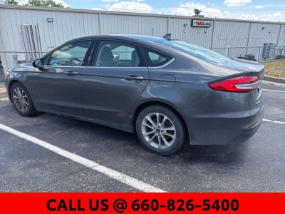 2020 Ford Fusion SE