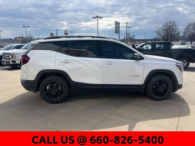 2024 GMC Terrain AT4