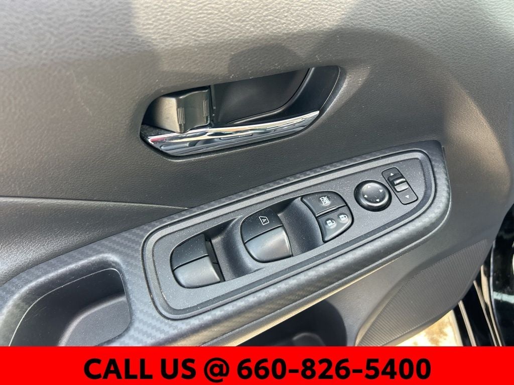 2023 Nissan Versa 1.6 SV