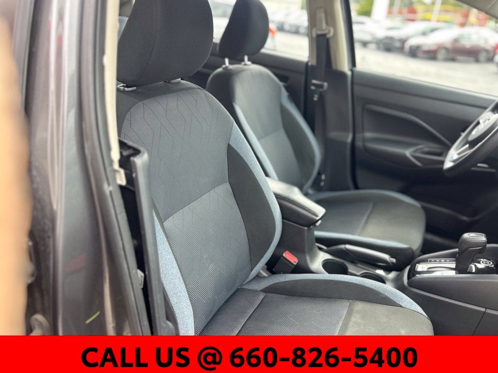 2024 Nissan Versa 1.6 SV