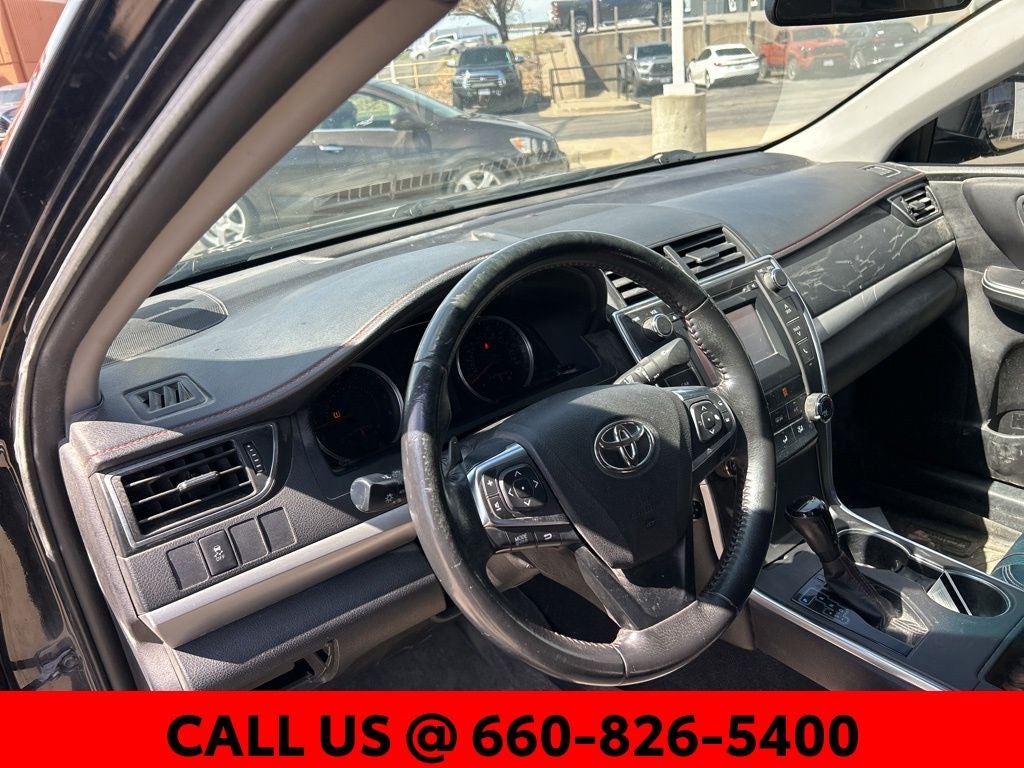 2016 Toyota Camry SE