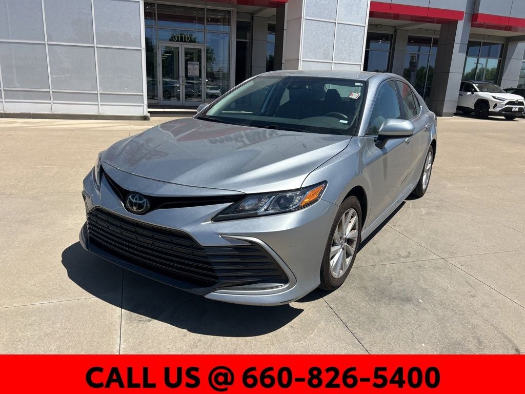 Used 2024 Toyota Camry LE with VIN 4T1C11AK7RU846157 for sale in Kansas City
