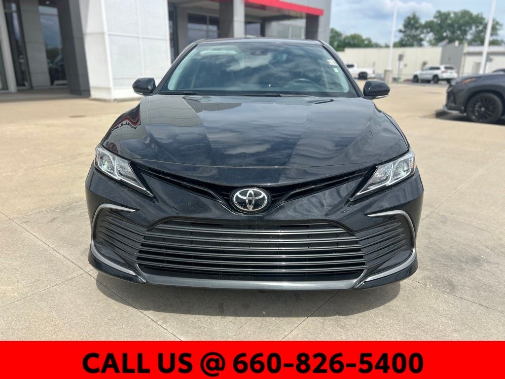 Used 2024 Toyota Camry LE with VIN 4T1C11AK8RU875618 for sale in Kansas City