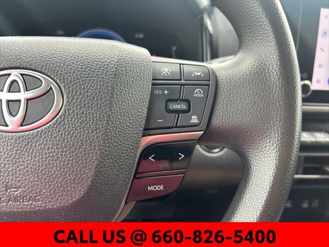 2025 Toyota Camry LE