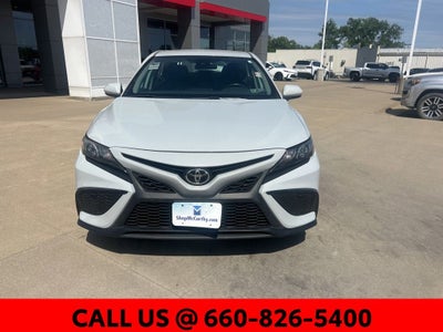 2024 Toyota Camry SE