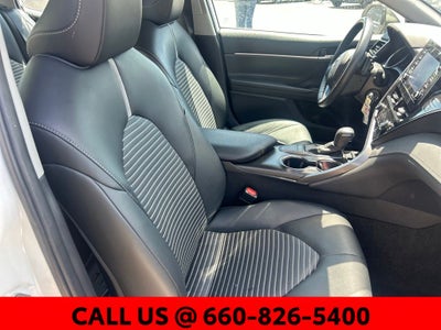 2024 Toyota Camry SE
