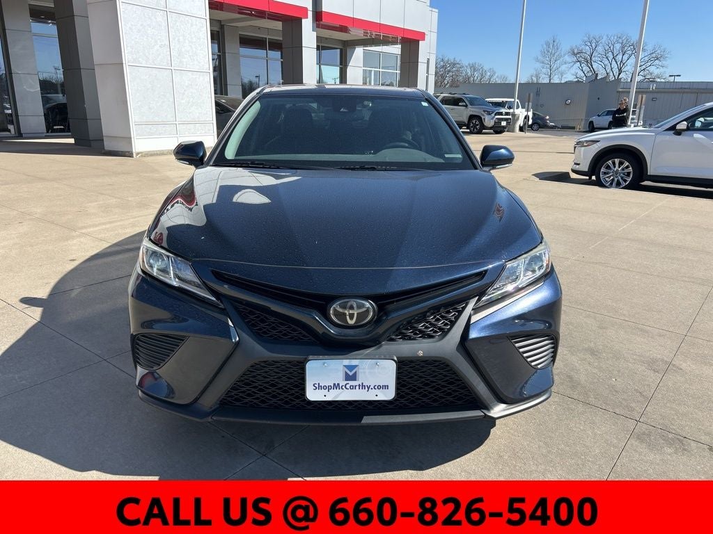 2020 Toyota Camry SE