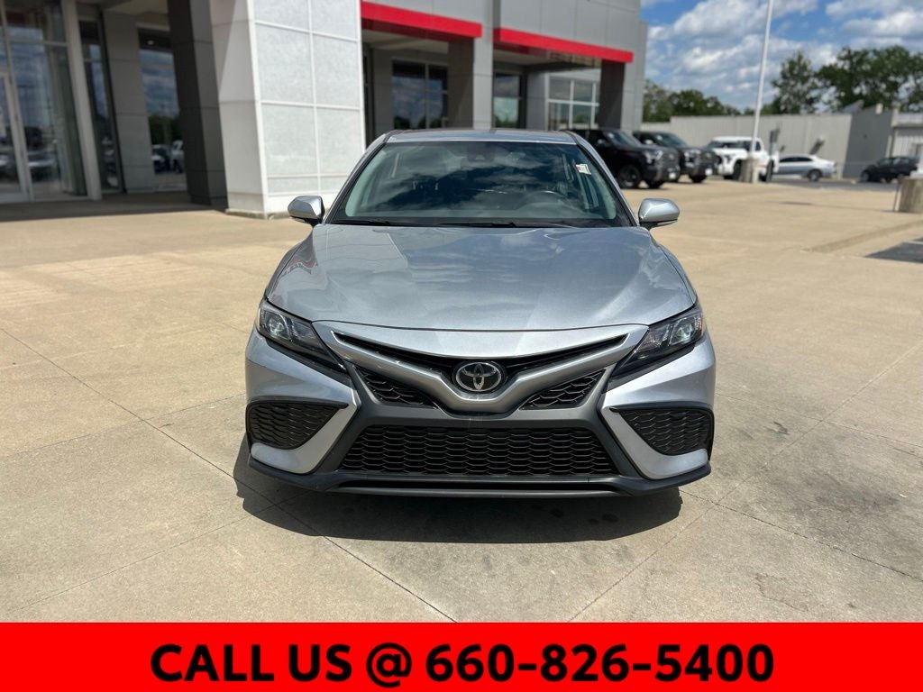 Used 2024 Toyota Camry SE with VIN 4T1T11AK5RU848456 for sale in Kansas City