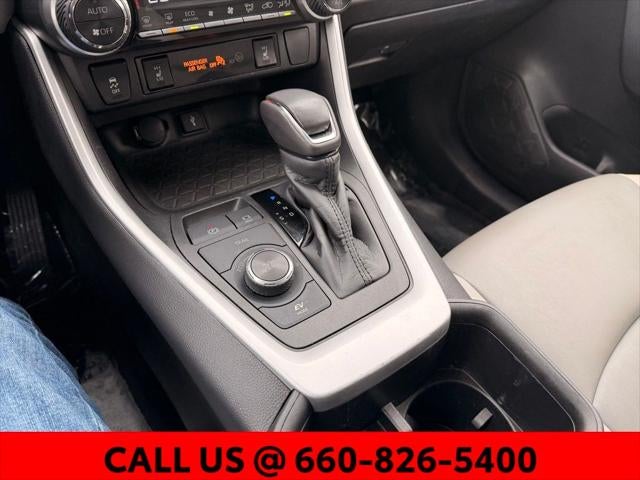 2022 Toyota RAV4 Hybrid XLE Premium