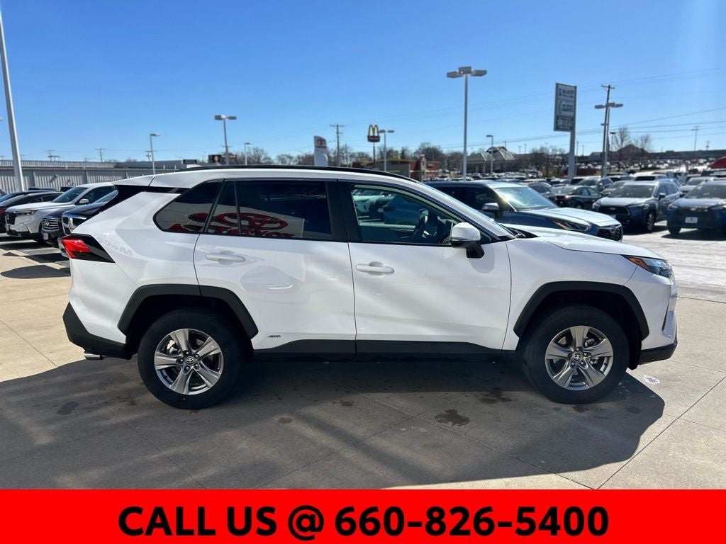 2025 Toyota RAV4 Hybrid XLE