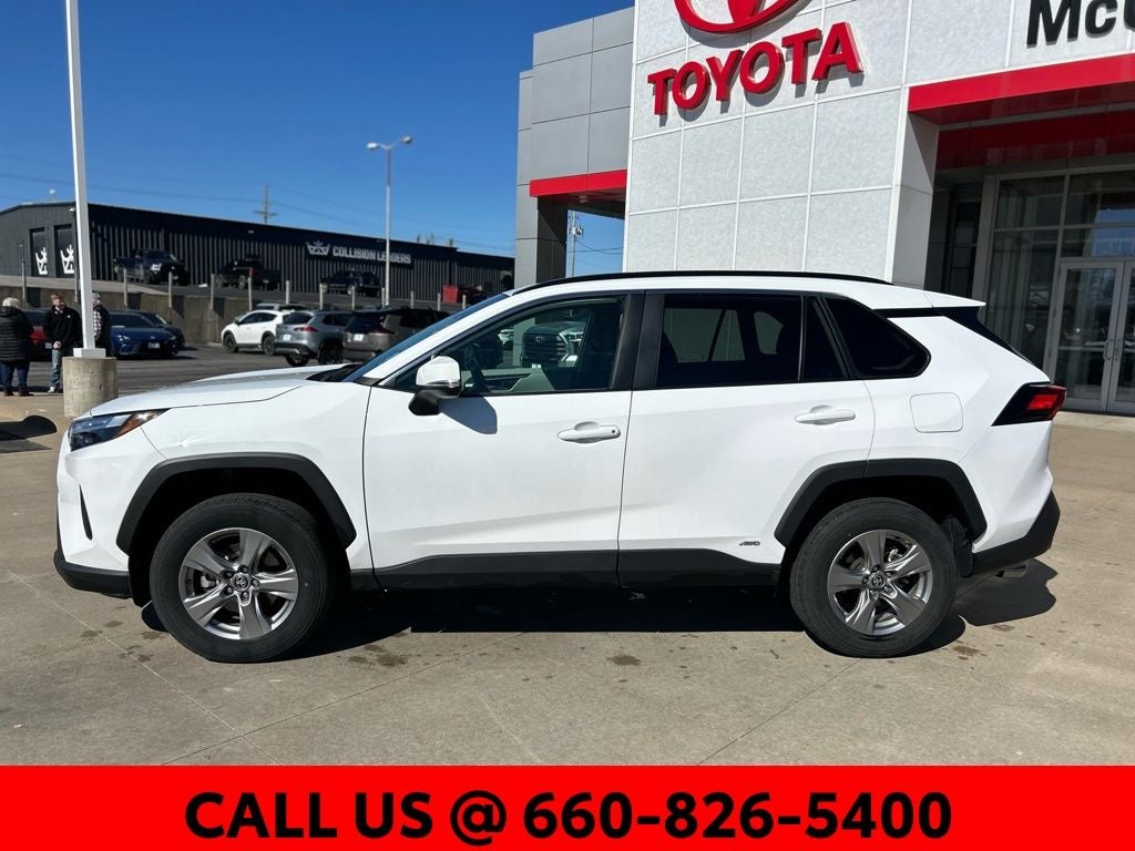 2025 Toyota RAV4 Hybrid XLE