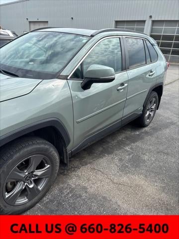 2022 Toyota RAV4 Hybrid XLE