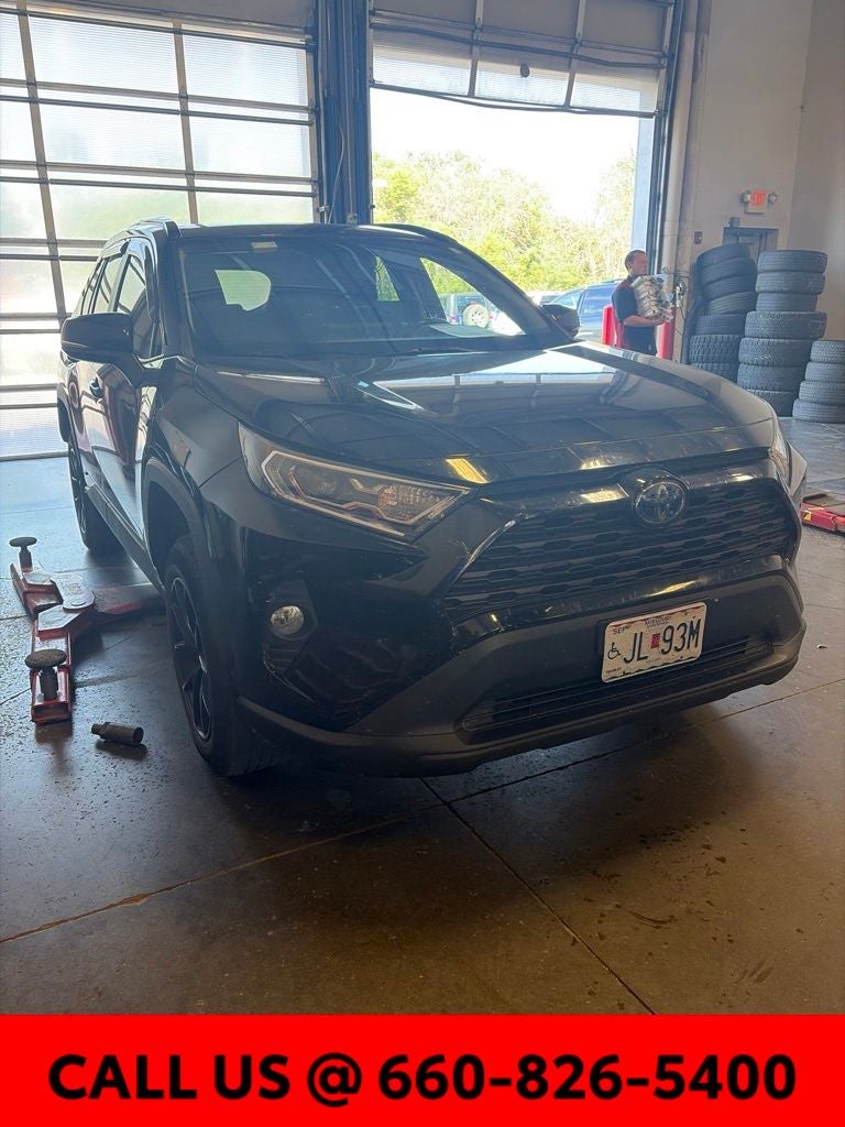 2021 Toyota RAV4 Hybrid XLE