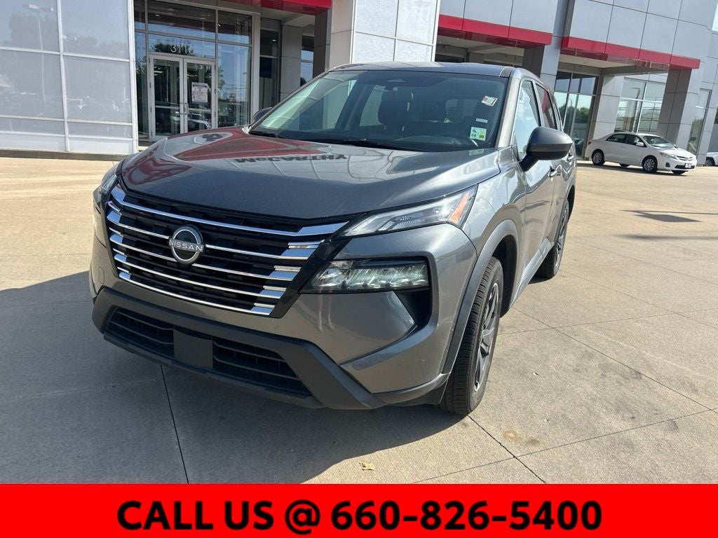 Used 2025 Nissan Rogue SV with VIN 5N1BT3BA1SC766632 for sale in Kansas City