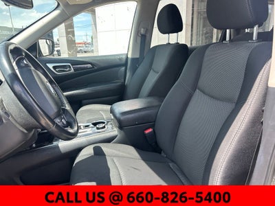 2020 Nissan Pathfinder SV