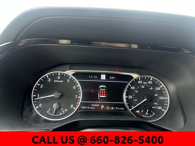 2025 Nissan Pathfinder SL