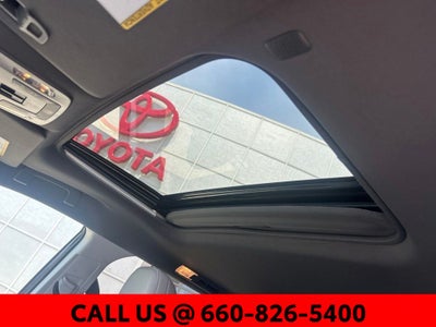 2023 Toyota Sienna LE 8 Passenger