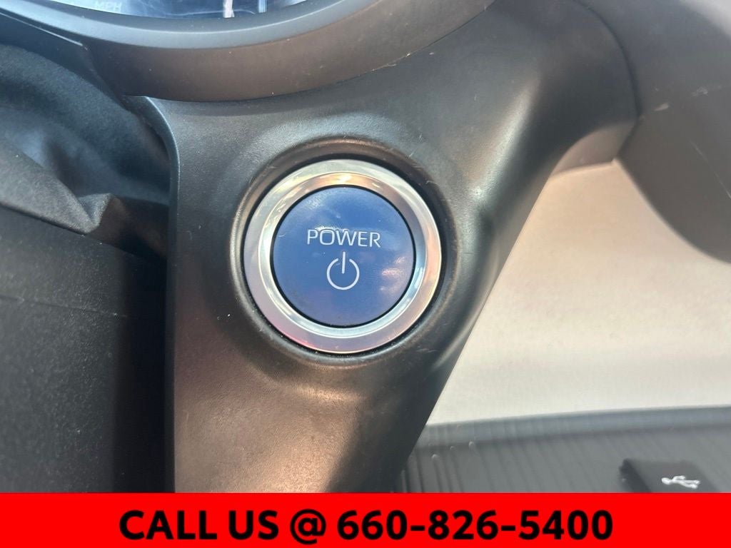 2023 Toyota Sienna LE 8 Passenger