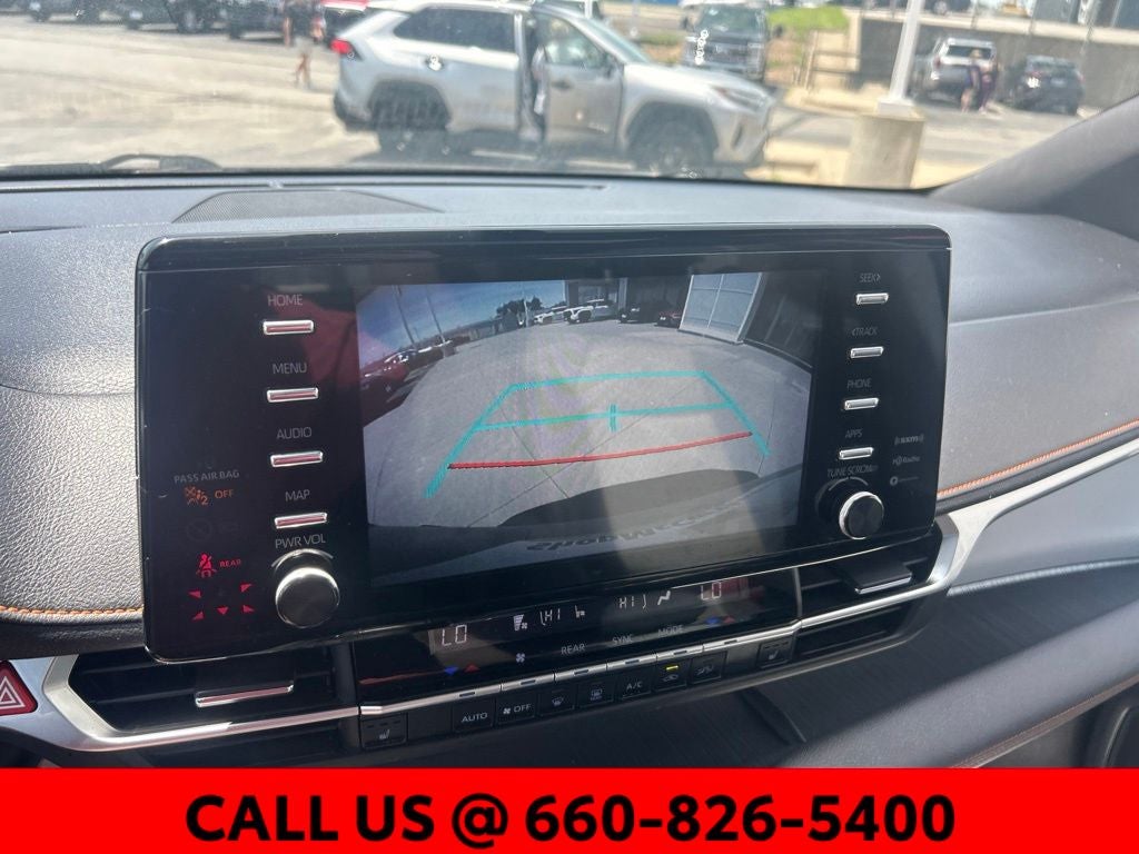 2023 Toyota Sienna LE 8 Passenger