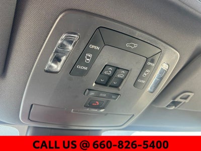 2023 Toyota Sienna LE 8 Passenger