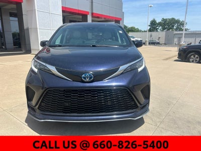 2023 Toyota Sienna LE 8 Passenger