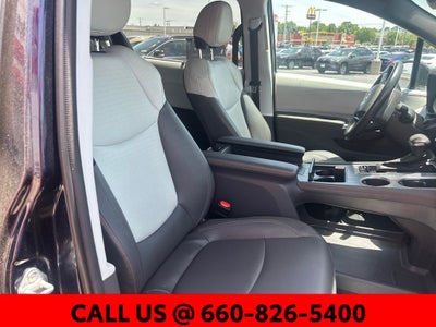 2023 Toyota Sienna LE 8 Passenger