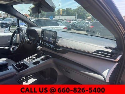 2023 Toyota Sienna LE 8 Passenger