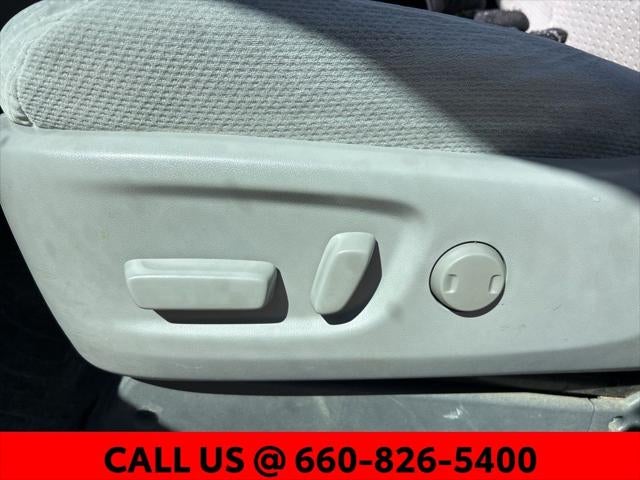 2020 Toyota Sienna LE 7 Passenger