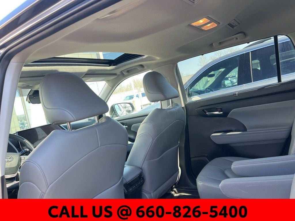 2023 Toyota Highlander Hybrid XLE