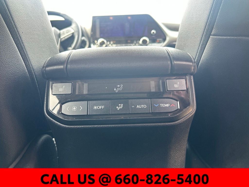 2023 Toyota Highlander Platinum
