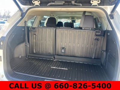 2023 Toyota Highlander LE