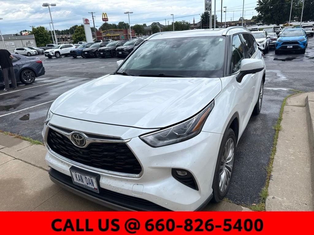 2023 Toyota Highlander Platinum