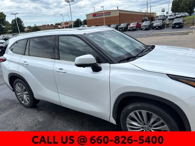 2023 Toyota Highlander Platinum