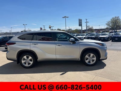 2024 Toyota Highlander LE