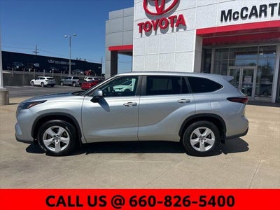 2024 Toyota Highlander LE