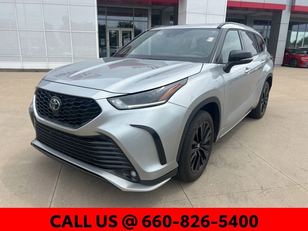 Used 2025 Toyota Highlander LE with VIN 5TDKDRBH7SS579282 for sale in Kansas City