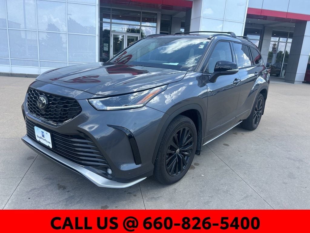 Used 2025 Toyota Highlander XSE with VIN 5TDKDRBH9SS584192 for sale in Kansas City