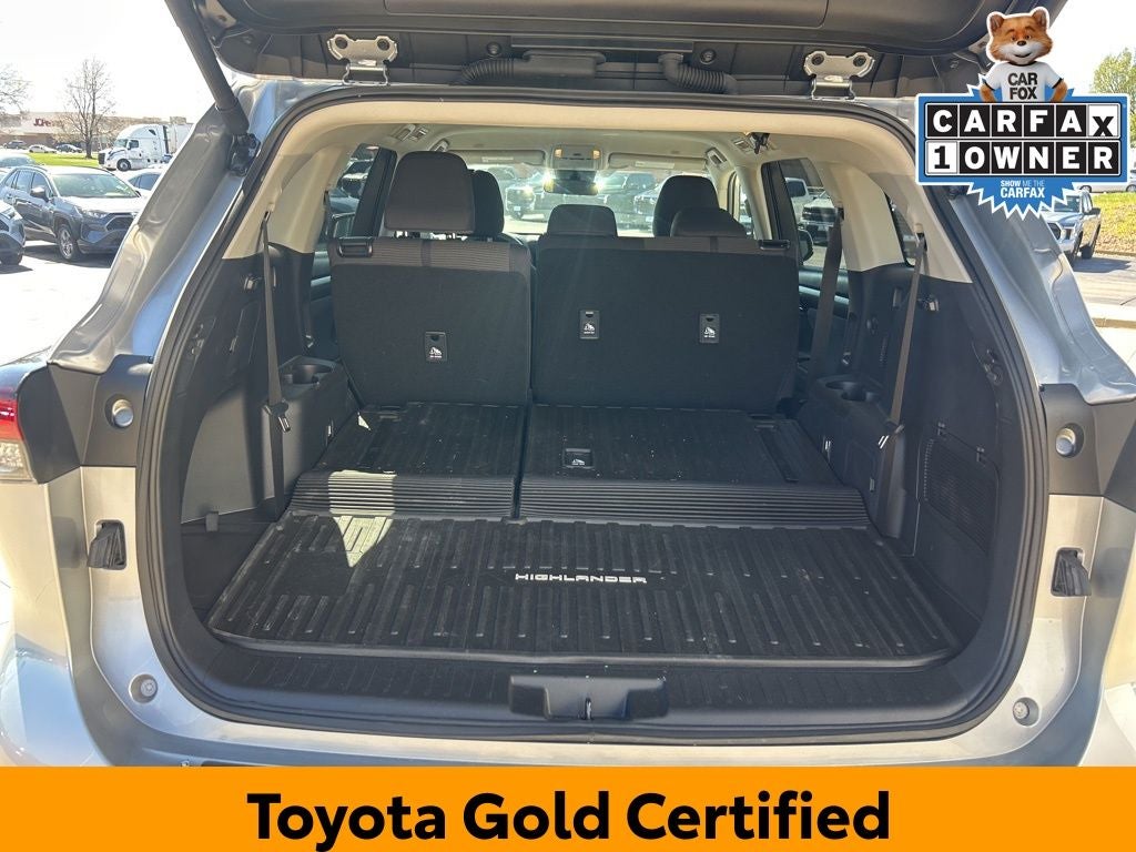 2025 Toyota Highlander LE