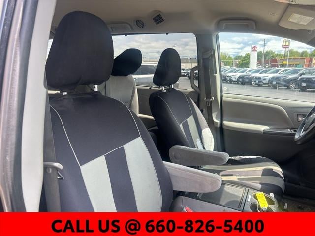 2020 Toyota Sienna LE 8 Passenger