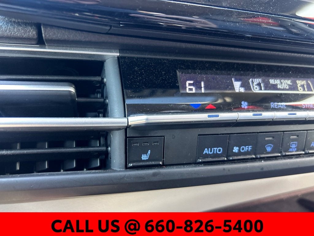 2023 Toyota Sienna XLE 8 Passenger