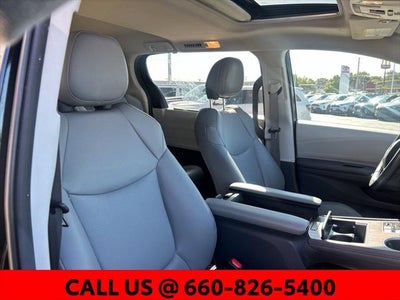 2023 Toyota Sienna XLE 8 Passenger