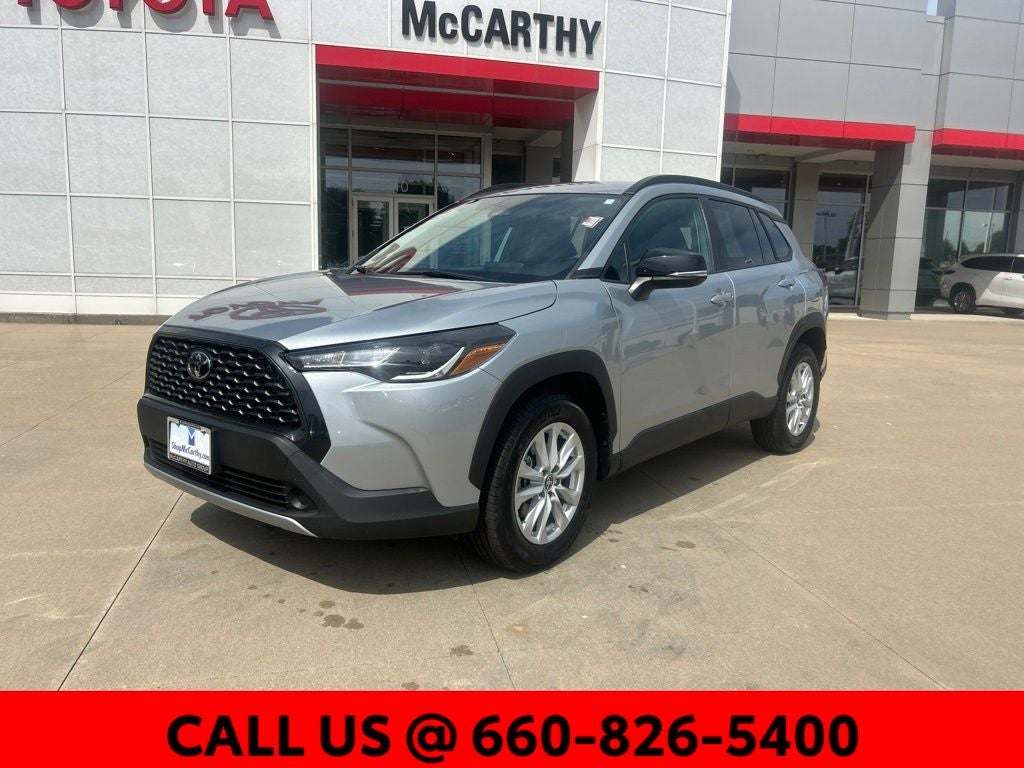 Used 2025 Toyota Corolla Cross LE with VIN 7MUCAAAG7SV119729 for sale in Kansas City