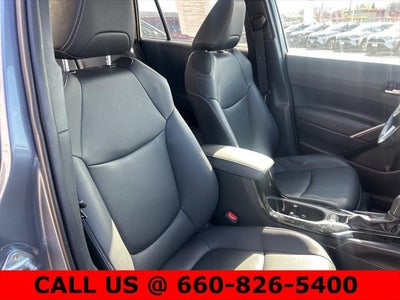 2024 Toyota Corolla Cross XLE