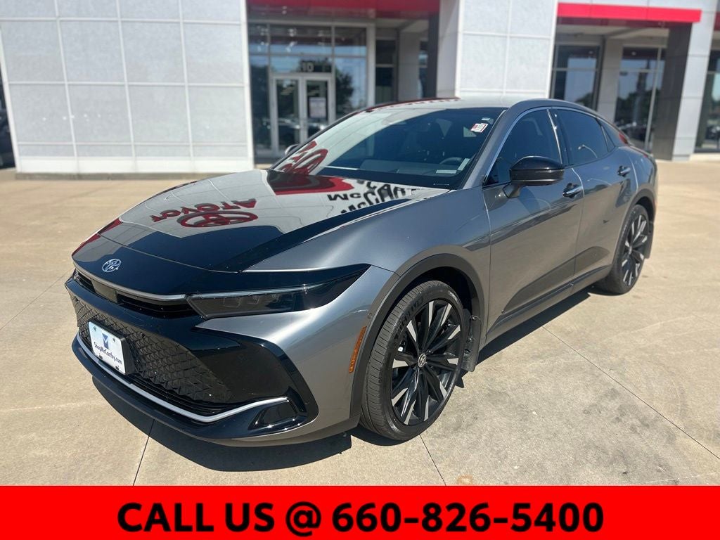 Used 2025 Toyota Crown Platinum with VIN JTDAFAAF4S3013458 for sale in Kansas City