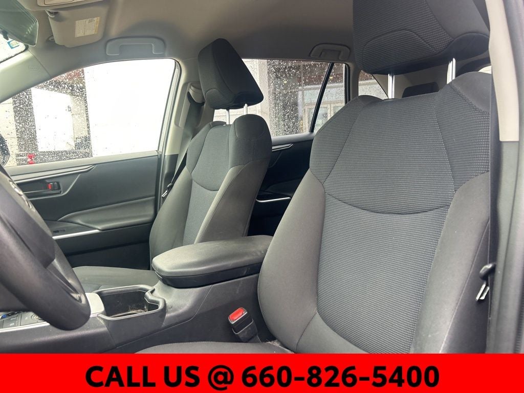 2022 Toyota RAV4 Hybrid LE