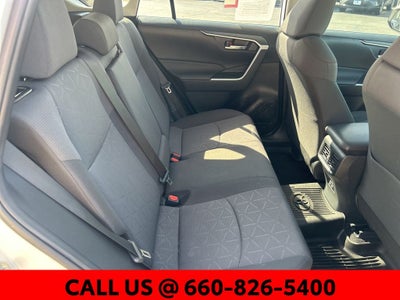 2021 Toyota RAV4 Hybrid XLE