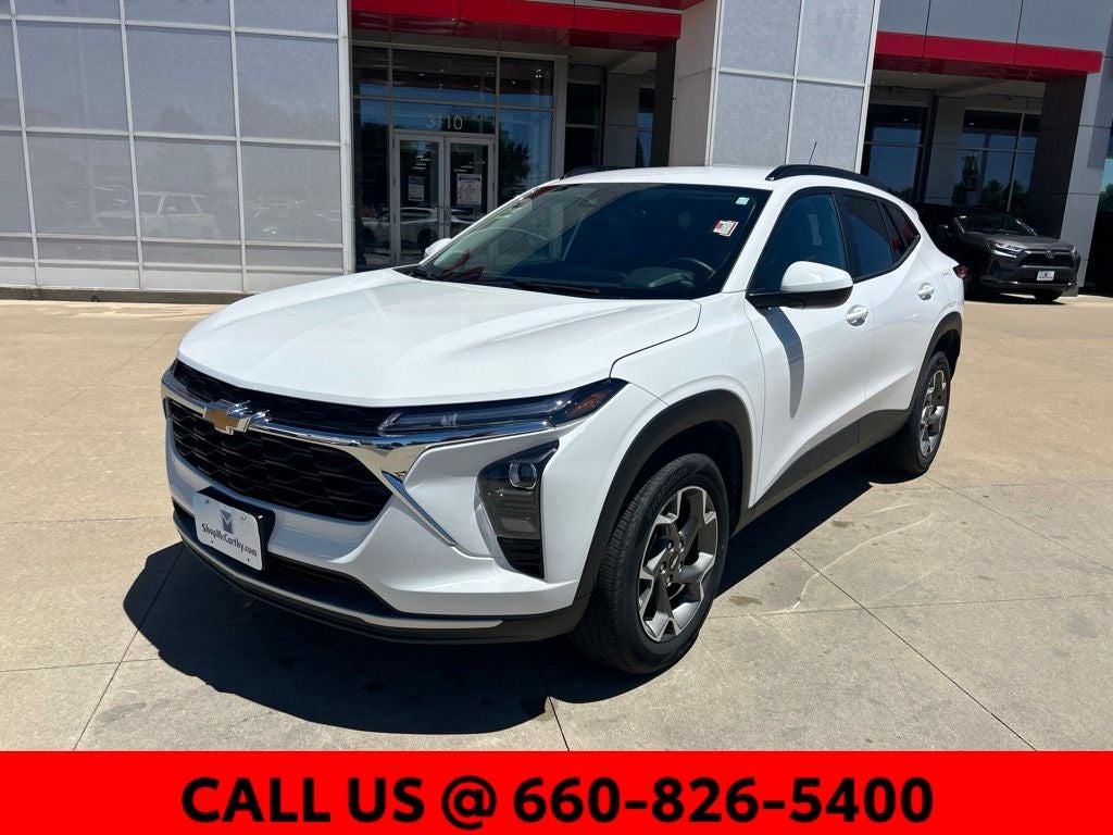 2025 Chevrolet Trax LT