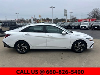 2025 Hyundai Elantra SEL Convenience