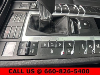 2020 Porsche Macan Base