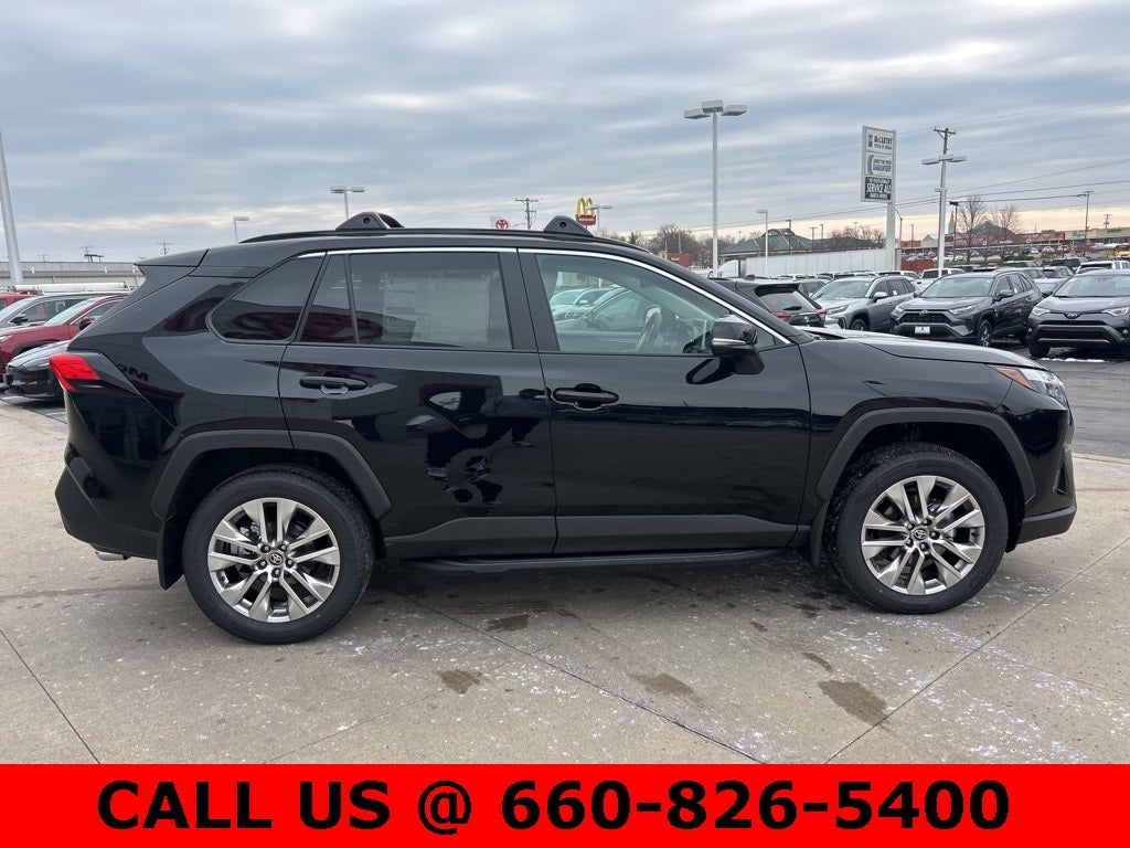 2025 Toyota RAV4 XLE Premium